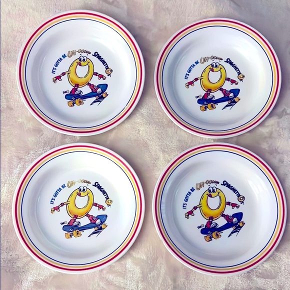 CORELLE 🍜 SET OF 4 VINTAGE 1990 CORELLE SPAGHETTIO’S SKATEBOARD PASTA DISH BOWL - Picture 9 of 13